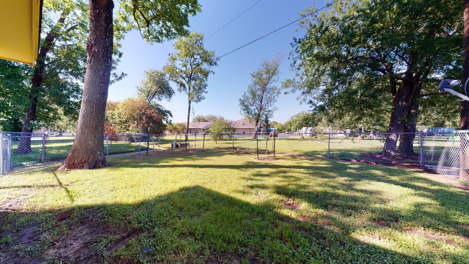 1601 Cloverdale property image