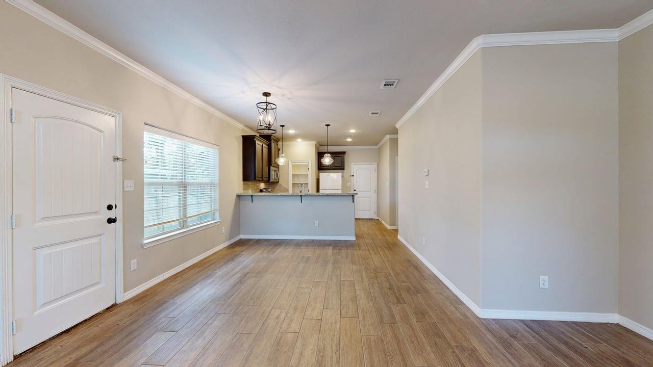 124B Richards St. property image