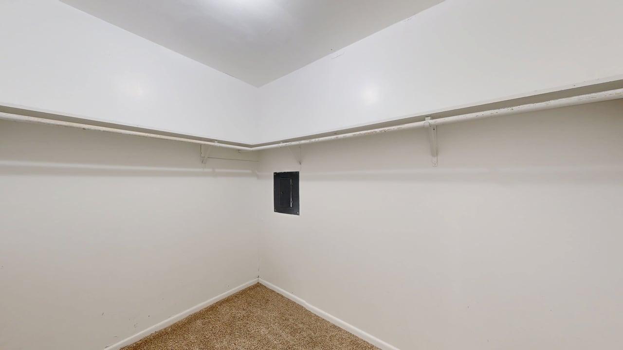 2508 Long A property image