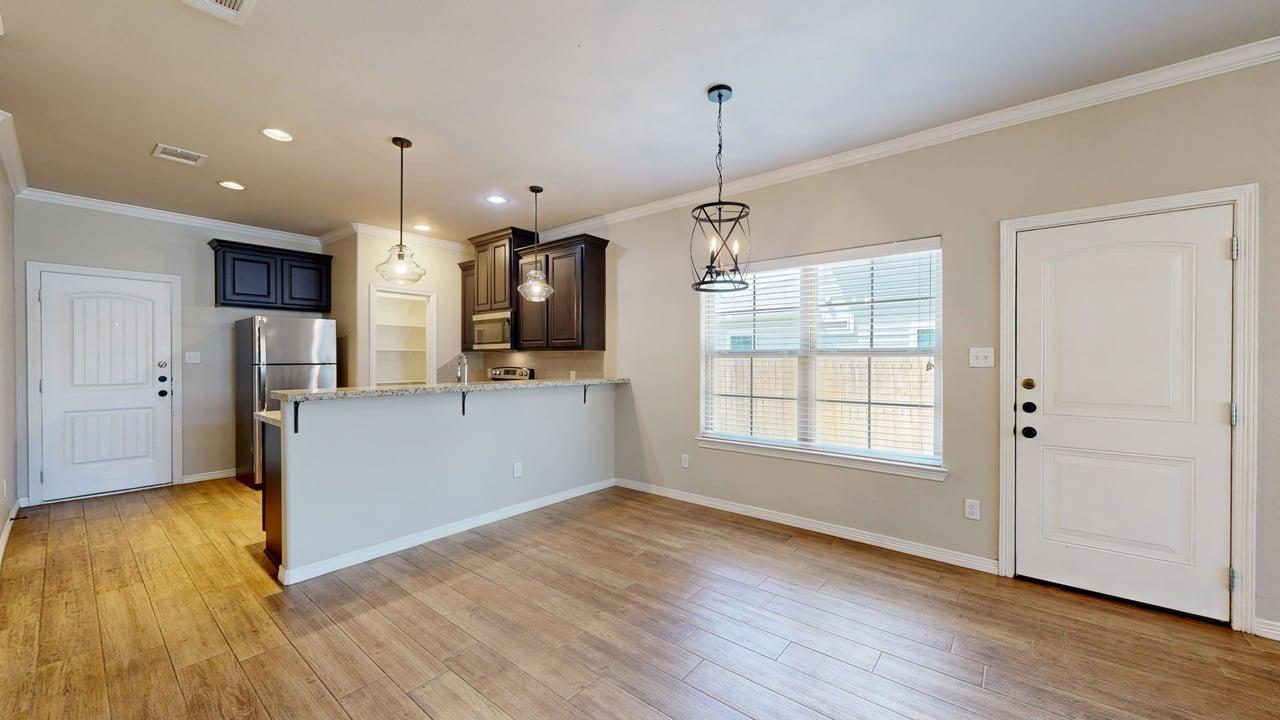 124A Richards St. property image