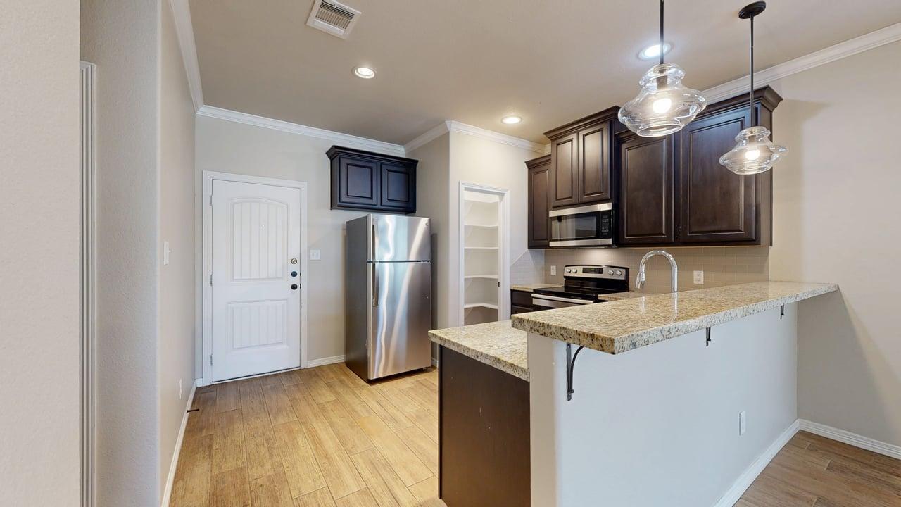124A Richards St. property image