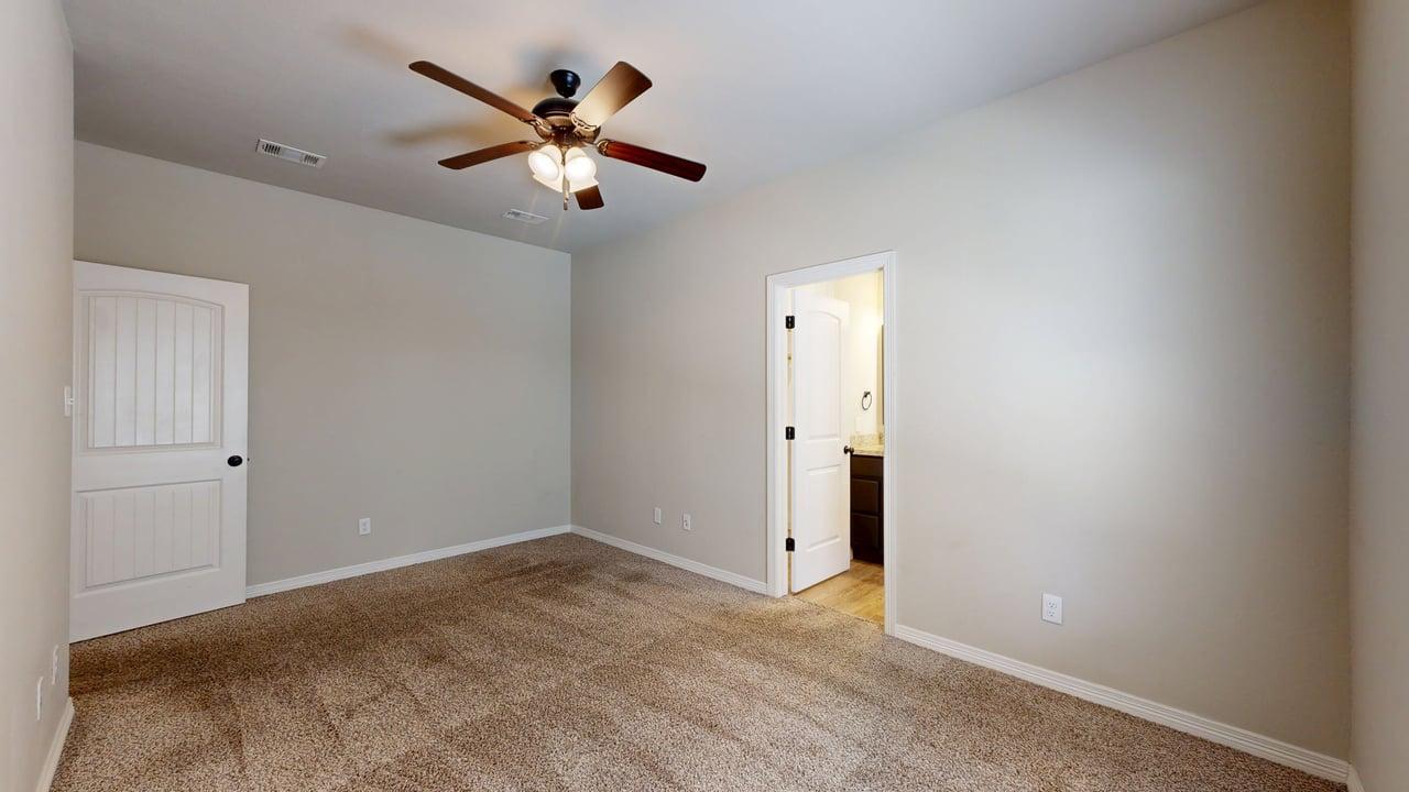 124A Richards St. property image
