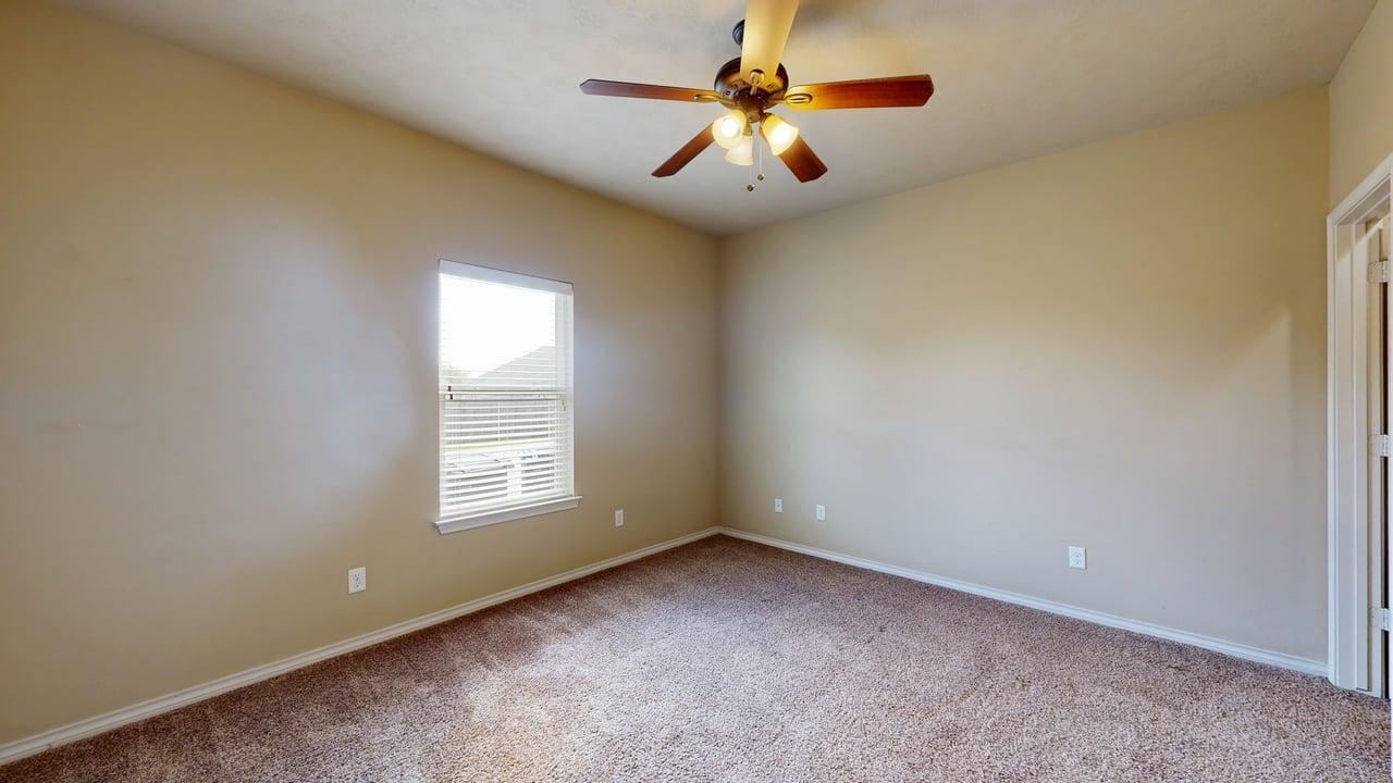 3418 Cullen property image