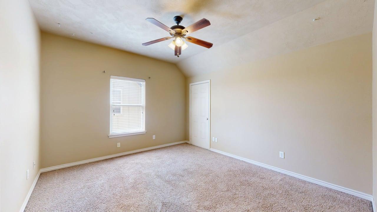 3418 Cullen property image