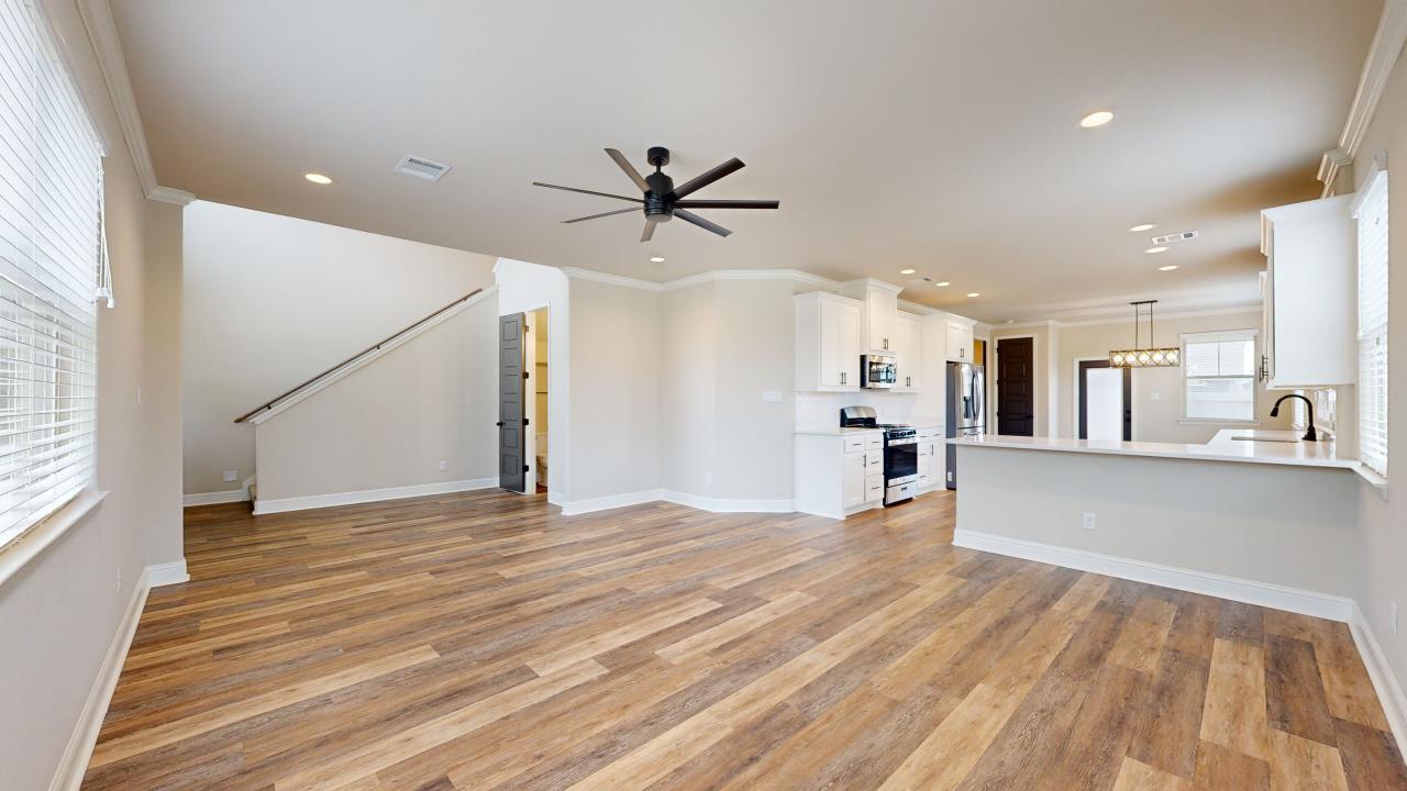 800 Mineral Wells property image