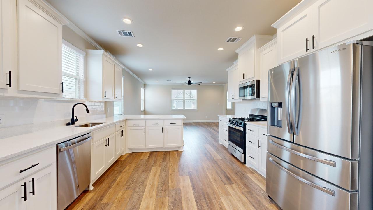 800 Mineral Wells property image