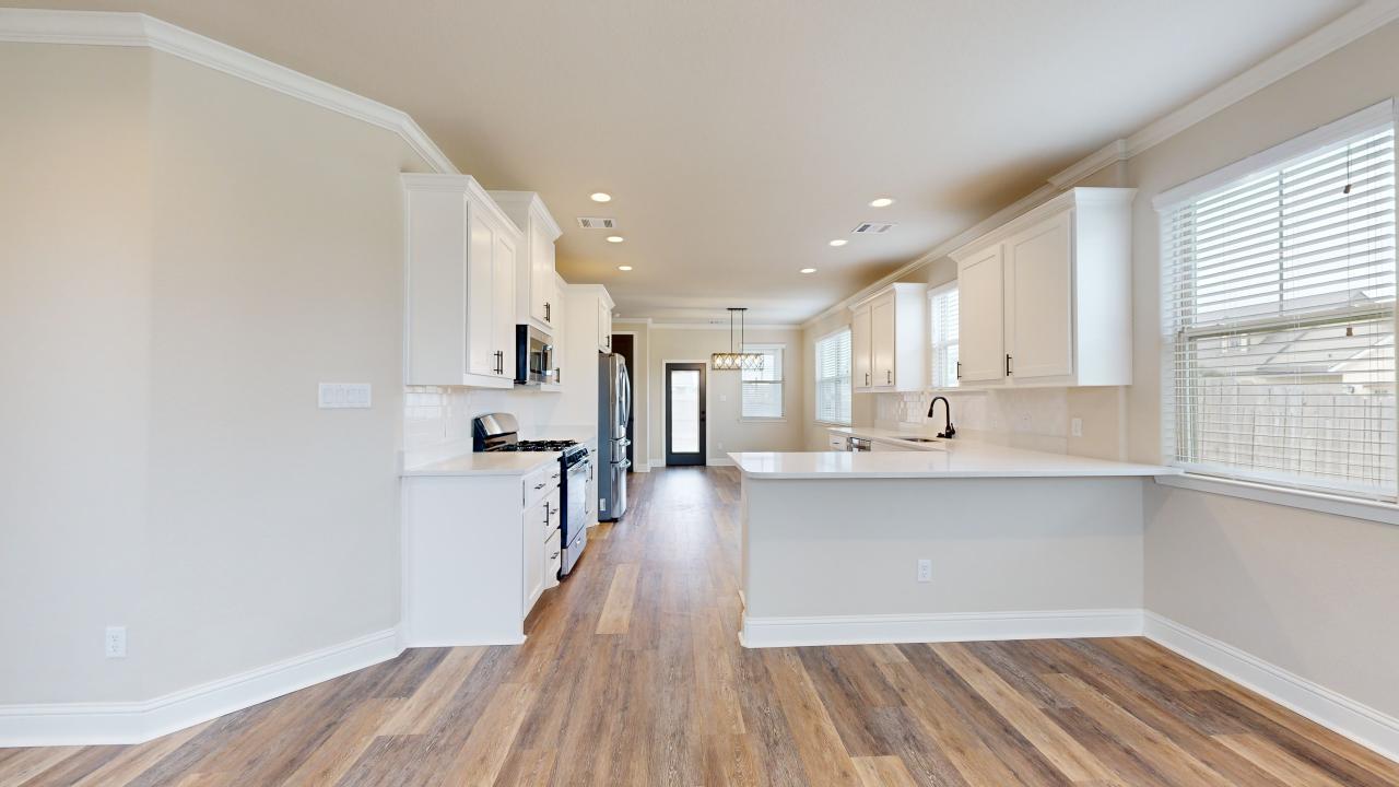 800 Mineral Wells property image