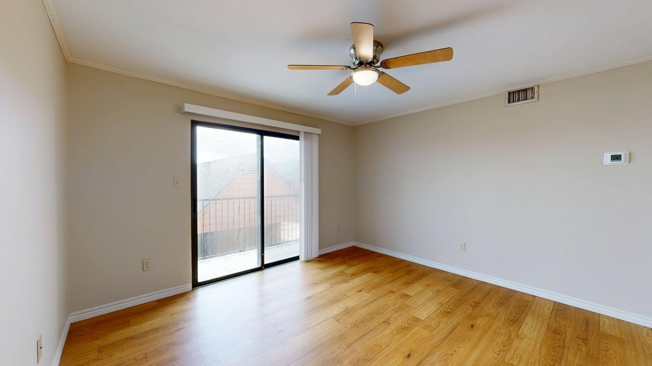 904 University Oaks #124 property image