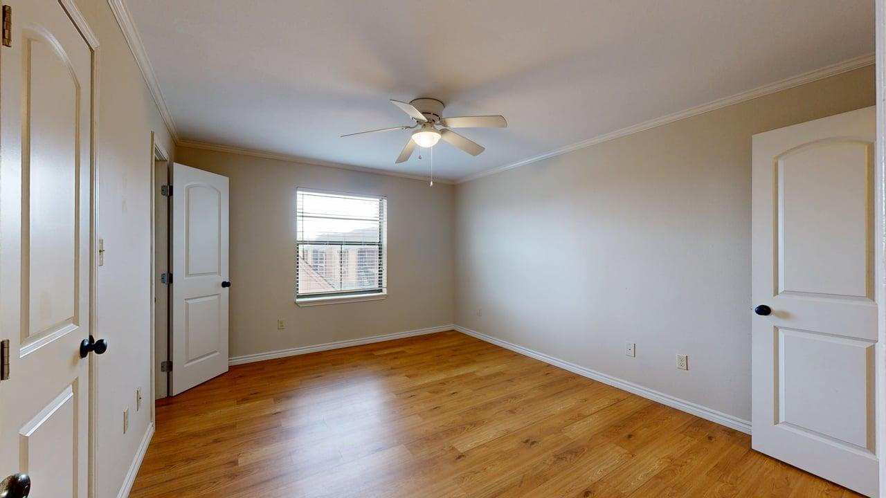 904 University Oaks #124 property image