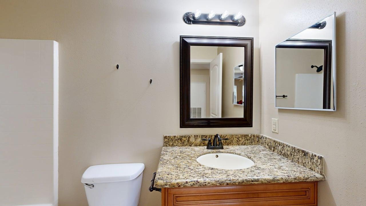 904 University Oaks #124 property image