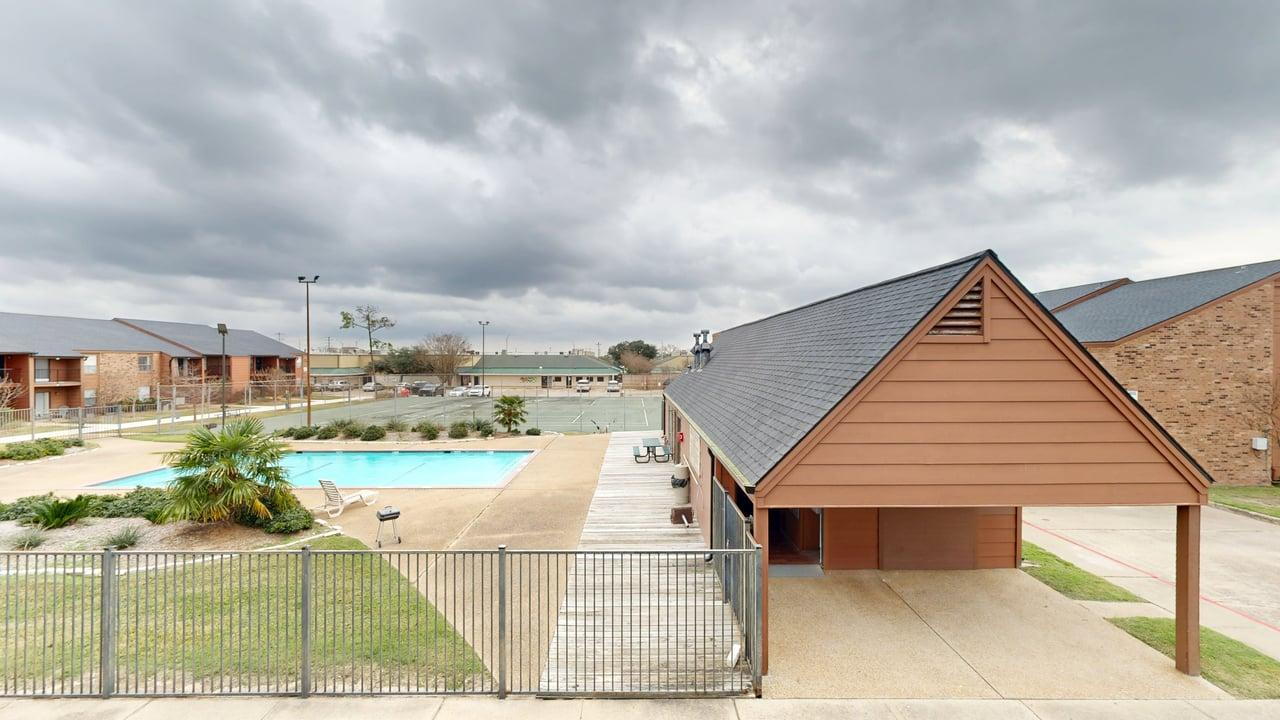 904 University Oaks #124 property image
