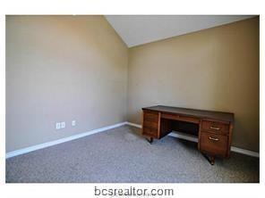 2307 Carnation property image