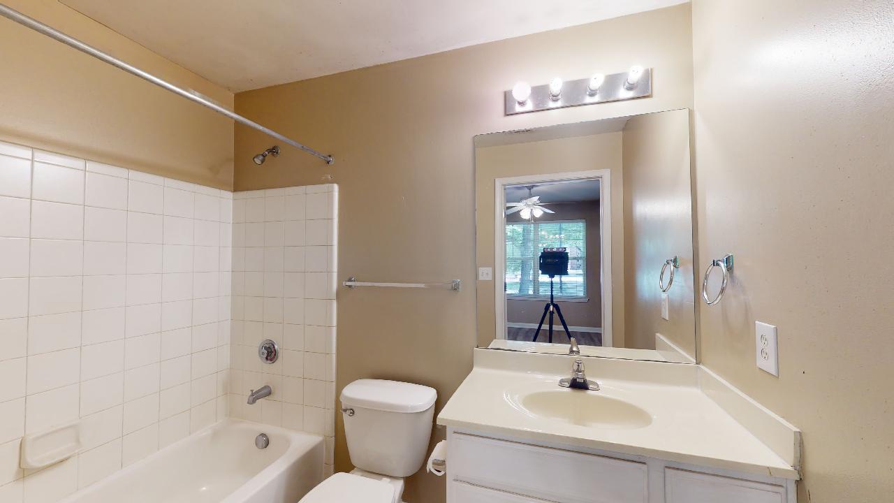 Suite A property image