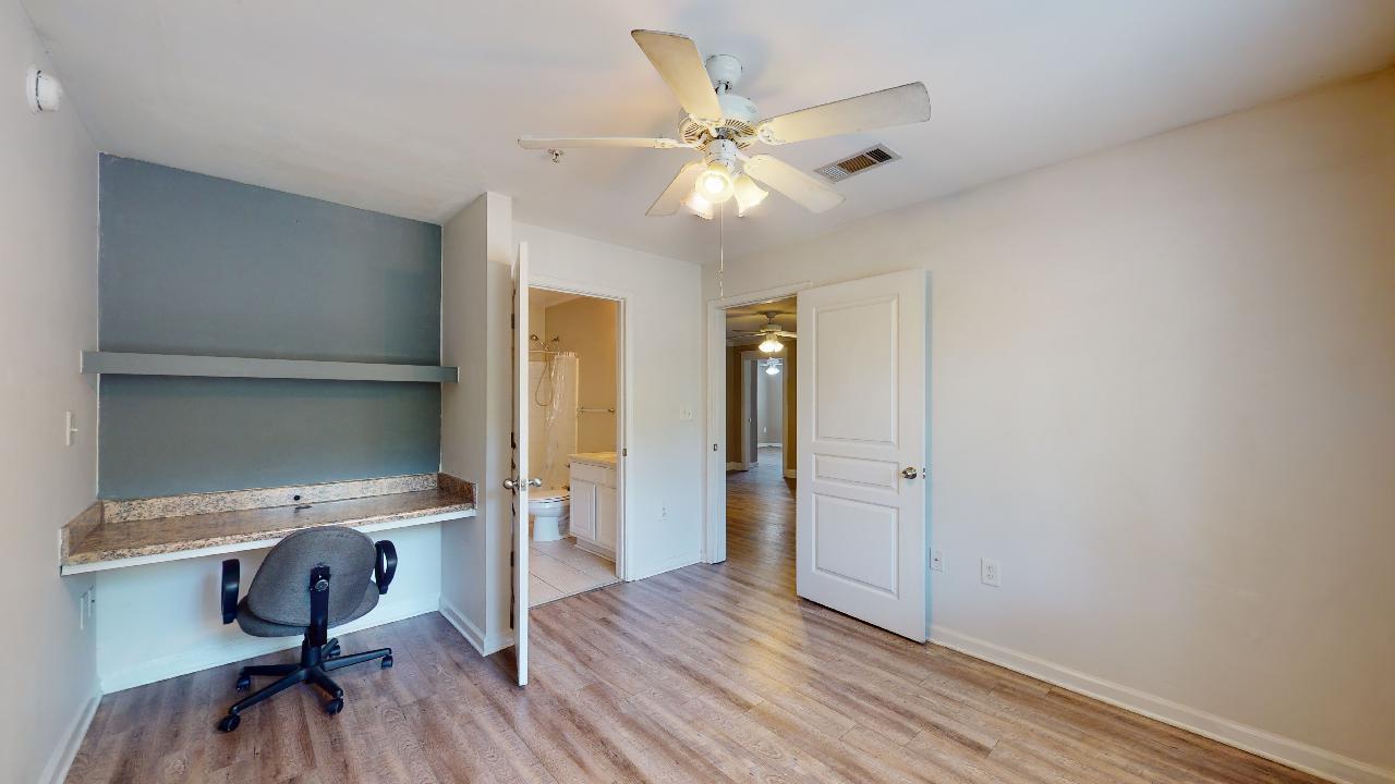 Suite A property image