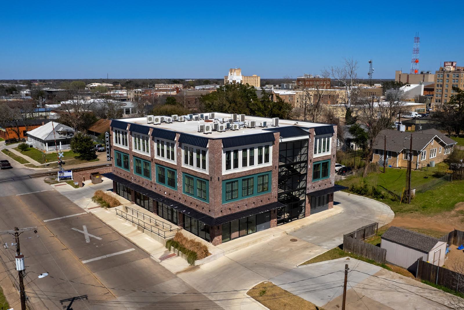 305 W 27th Street, Suite 334 property image