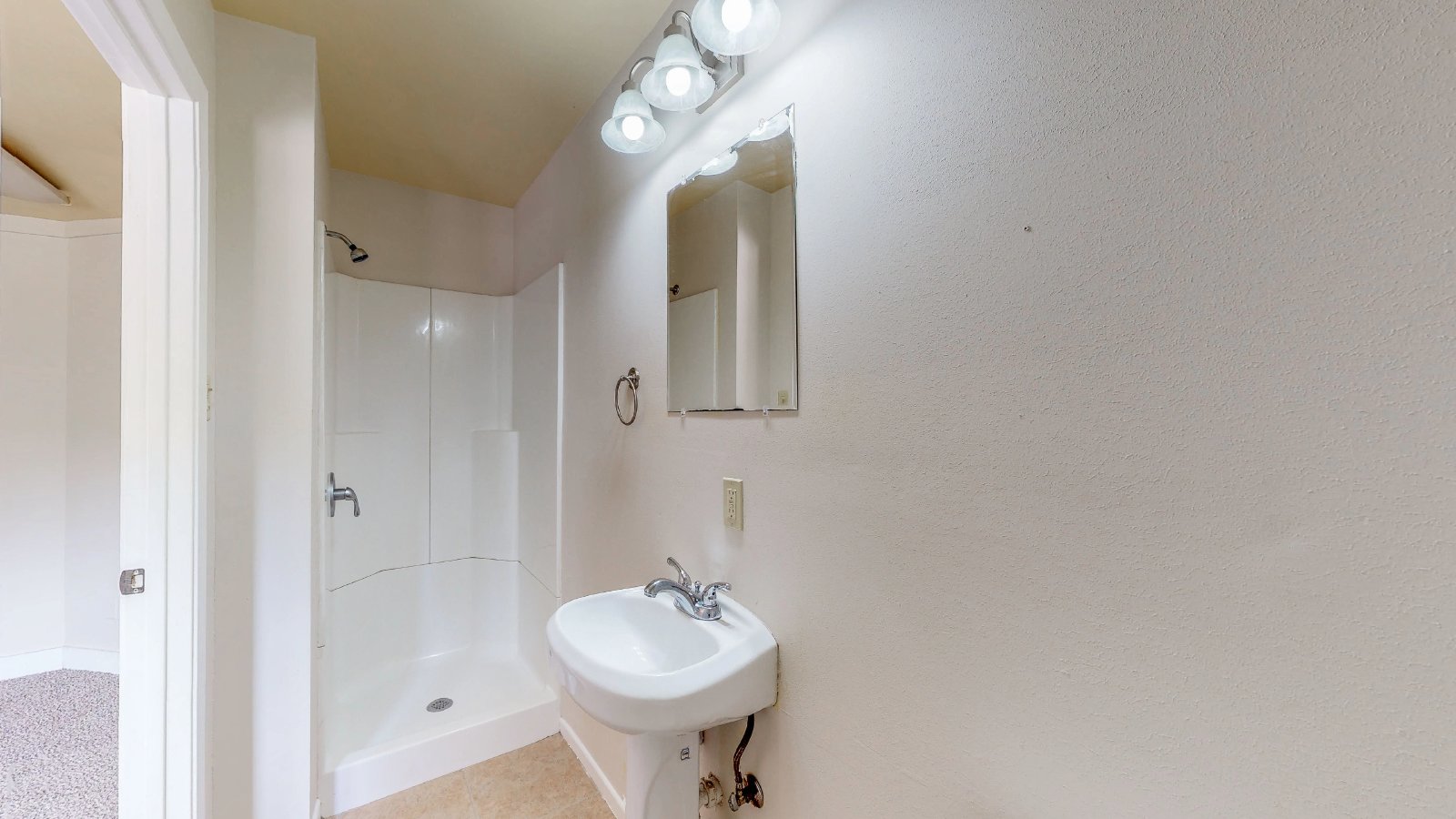 1407 Lawyer Street property image