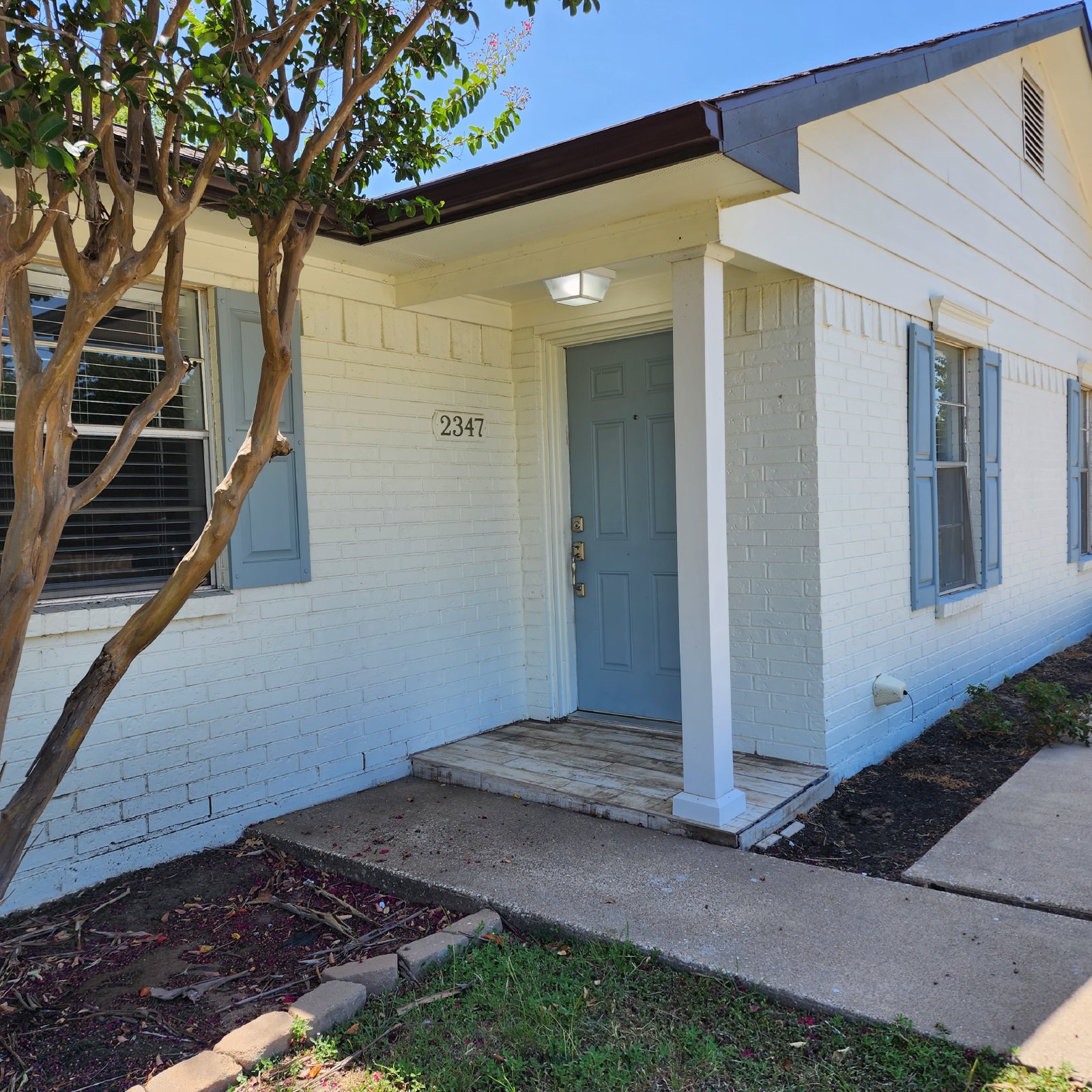 2347 Cornell Drive property image