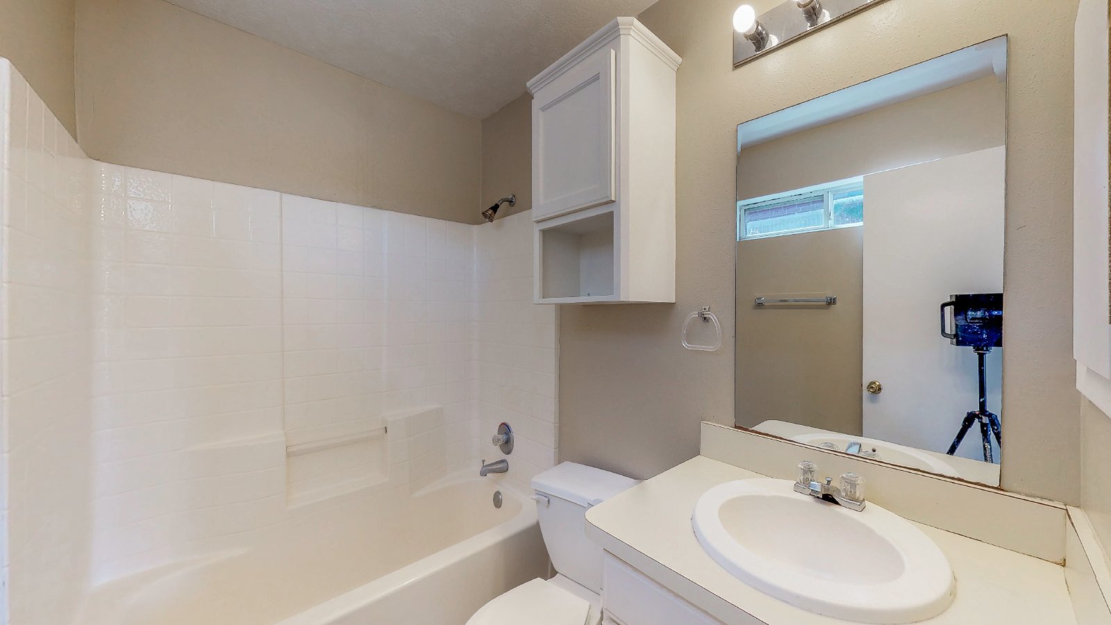 1509 Hollowhill Drive A property image