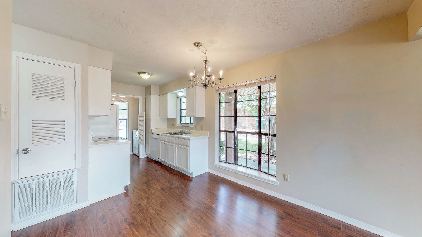 1913 Woodsman property image