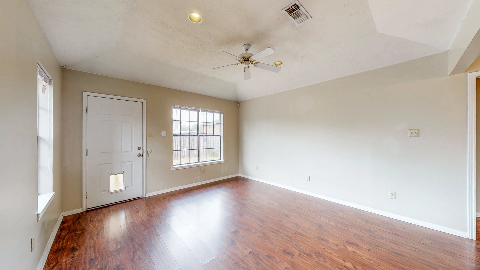 1913 Woodsman property image