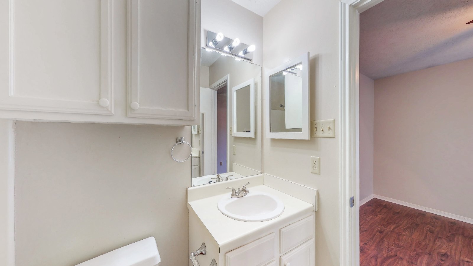 1913 Woodsman property image