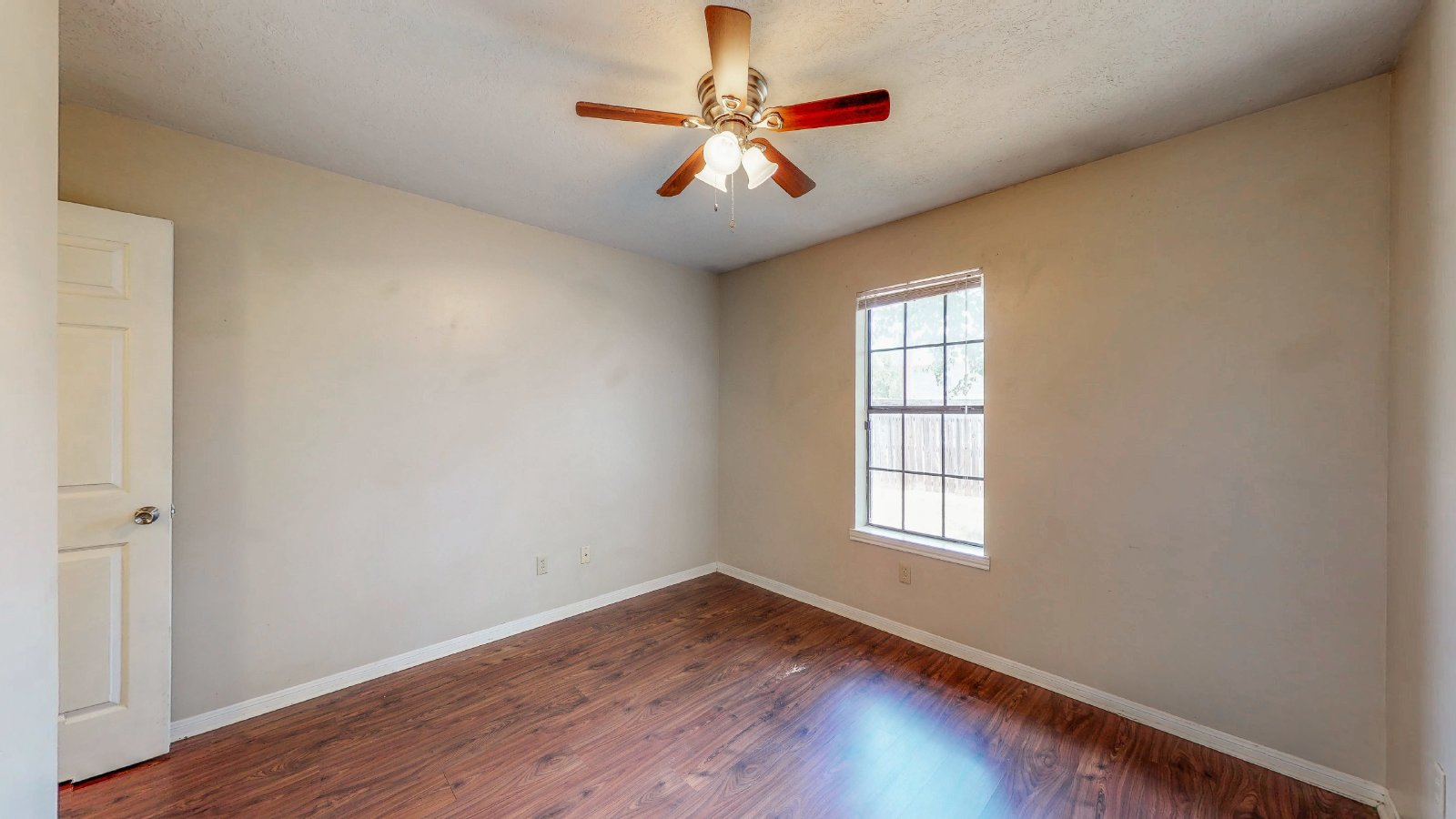 1913 Woodsman property image