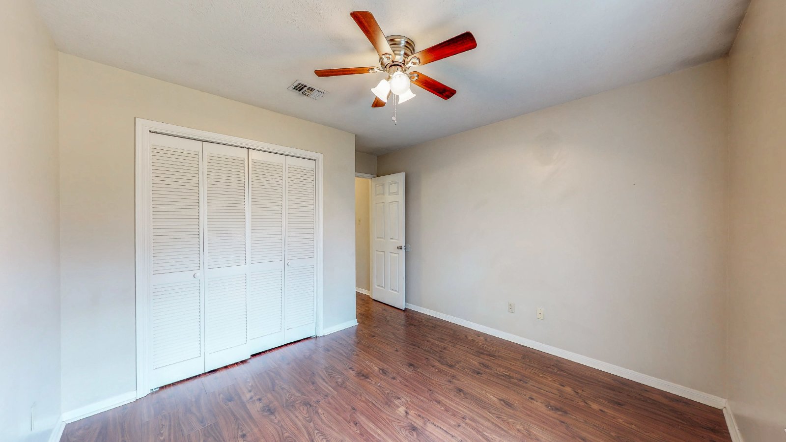 1913 Woodsman property image