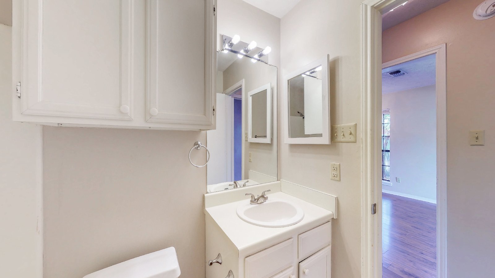 1913 Woodsman property image