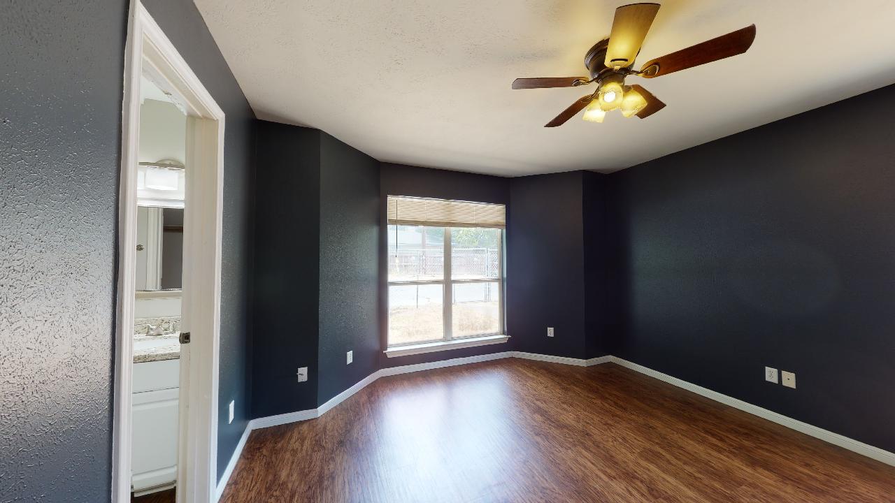 1139 Oney Hervey property image