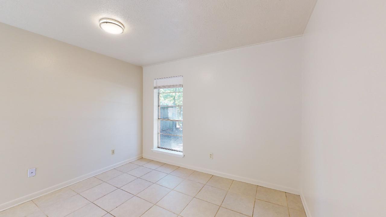 916 Navarro Ridge property image