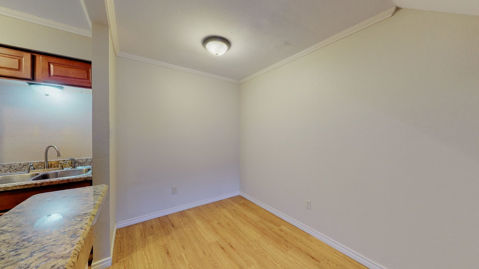 904 University Oaks Blvd #080 property image