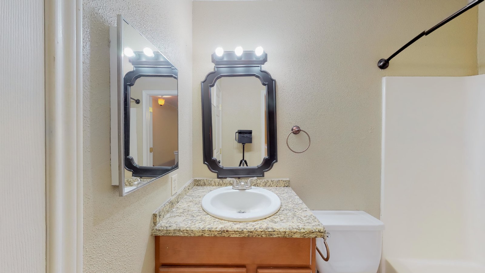 904 University Oaks Blvd #080 property image