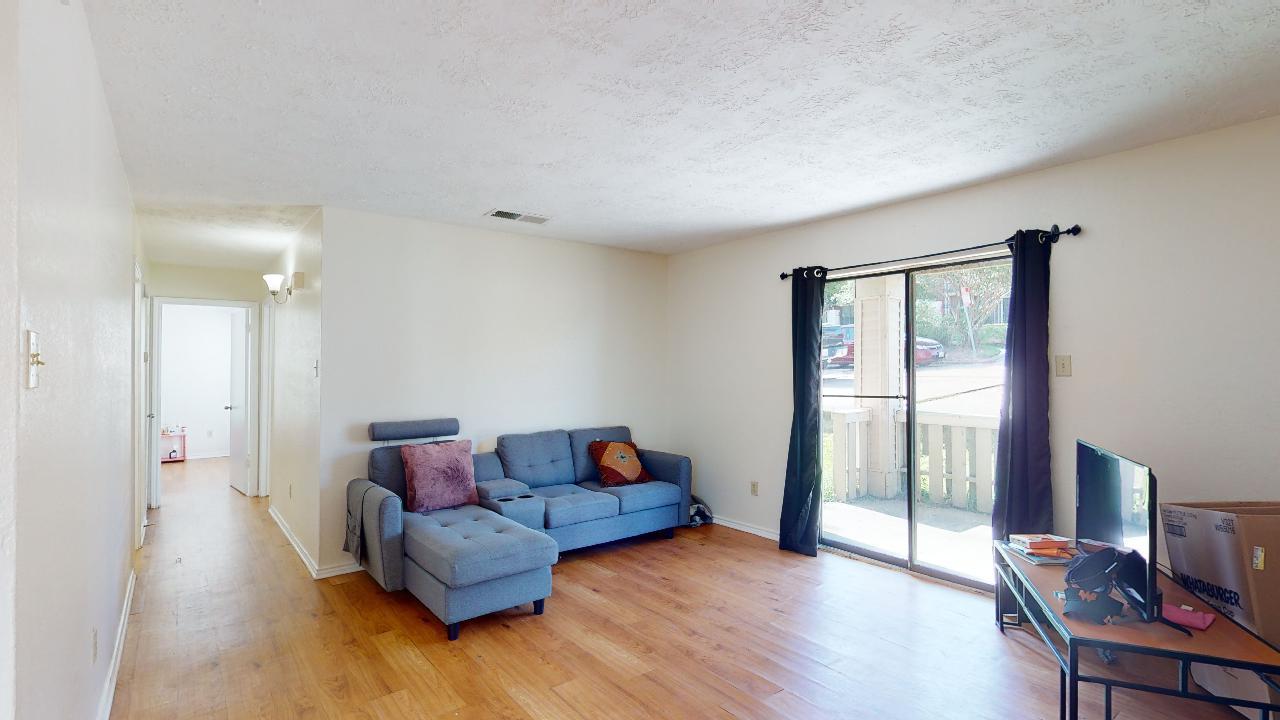 Unit D property image
