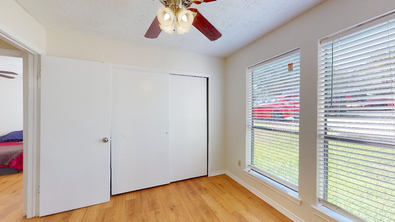 Unit D property image