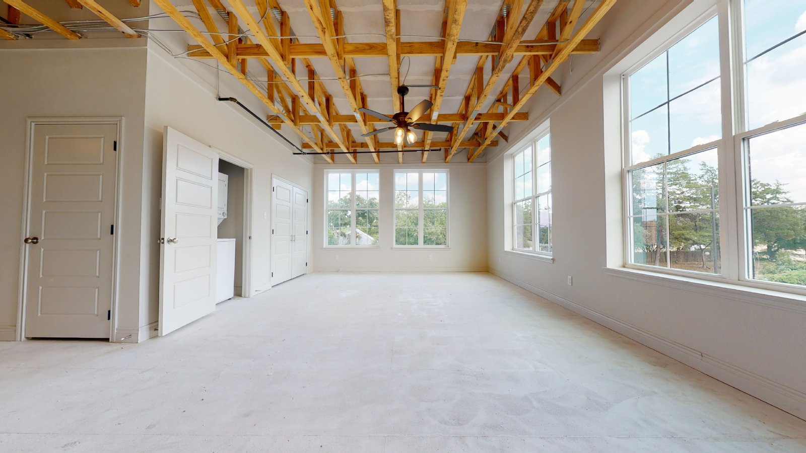 305 W 27th Street, Suite 335 property image