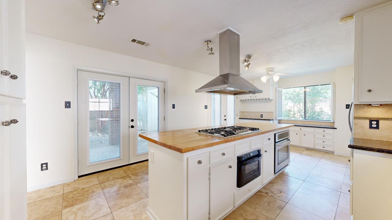 3004 Gleneagles Court property image
