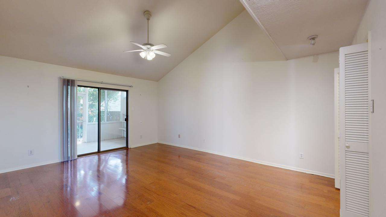 3004 Gleneagles Court property image