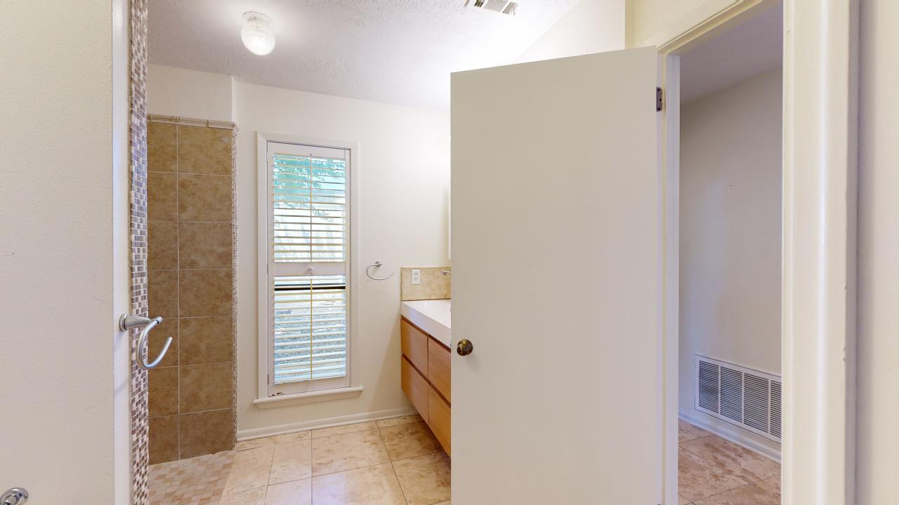 3004 Gleneagles Court property image