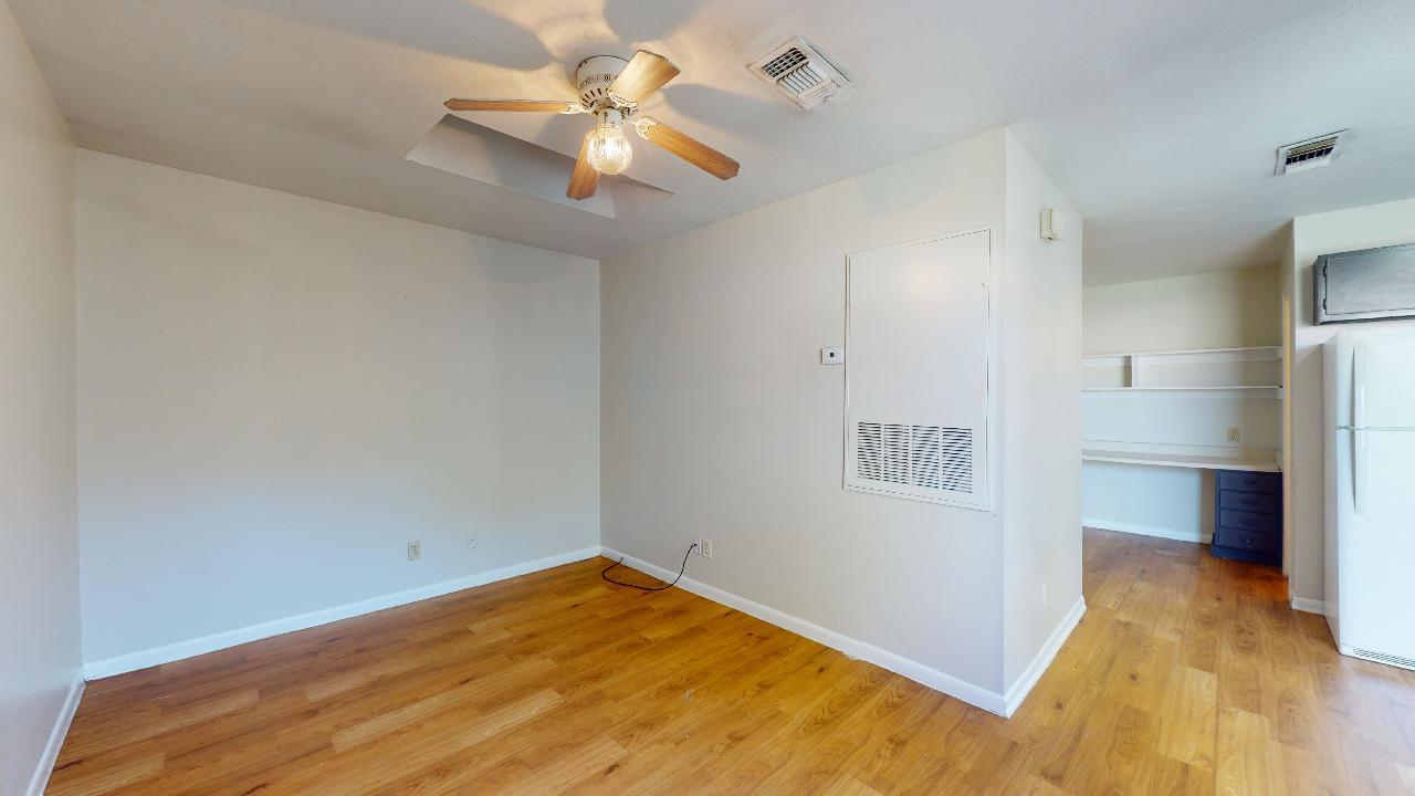 725 Peppertree Dr Apt 29 property image