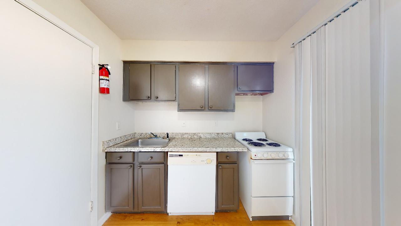 725 Peppertree Dr Apt 29 property image