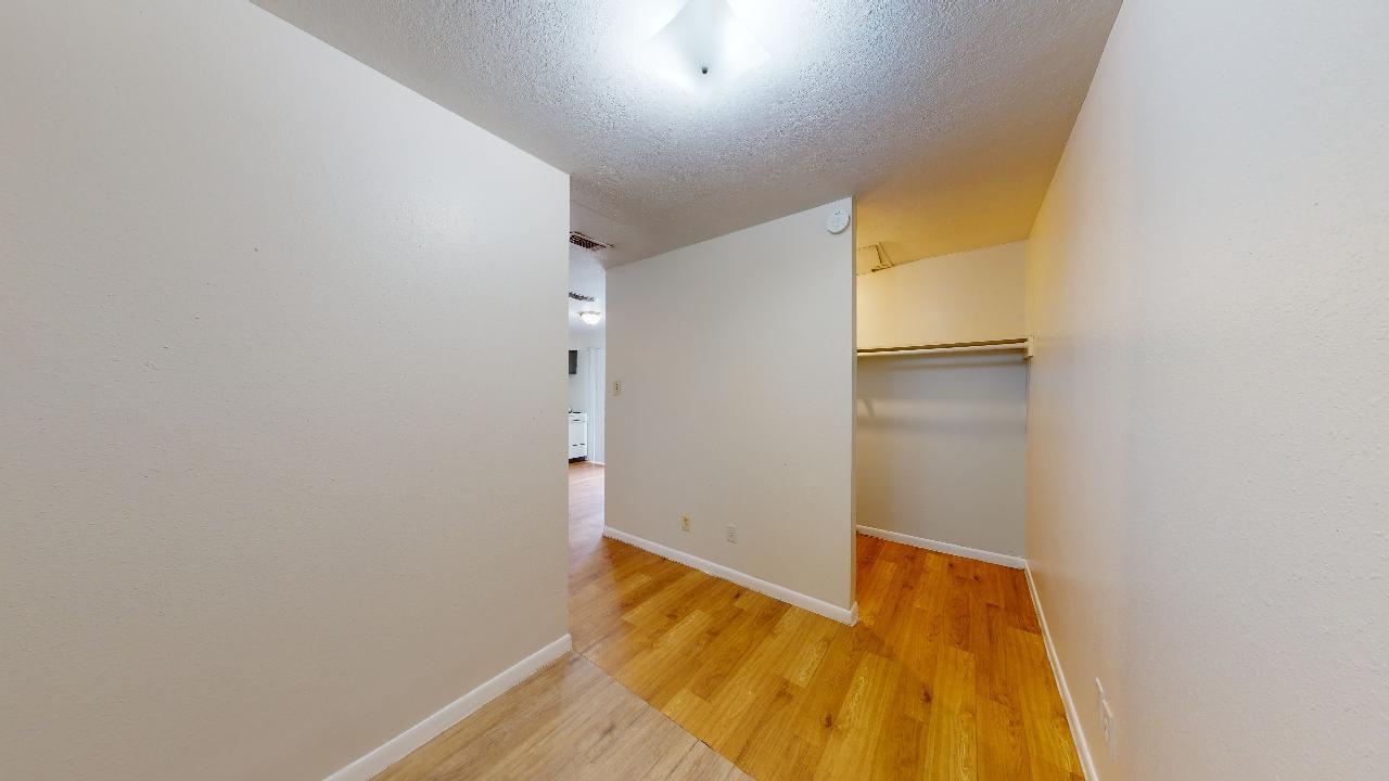 725 Peppertree Dr Apt 29 property image