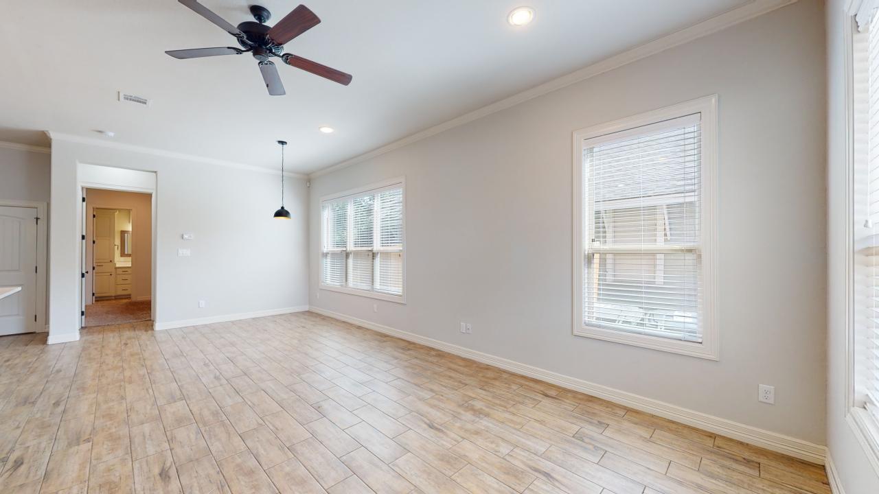 105 Luther St. property image