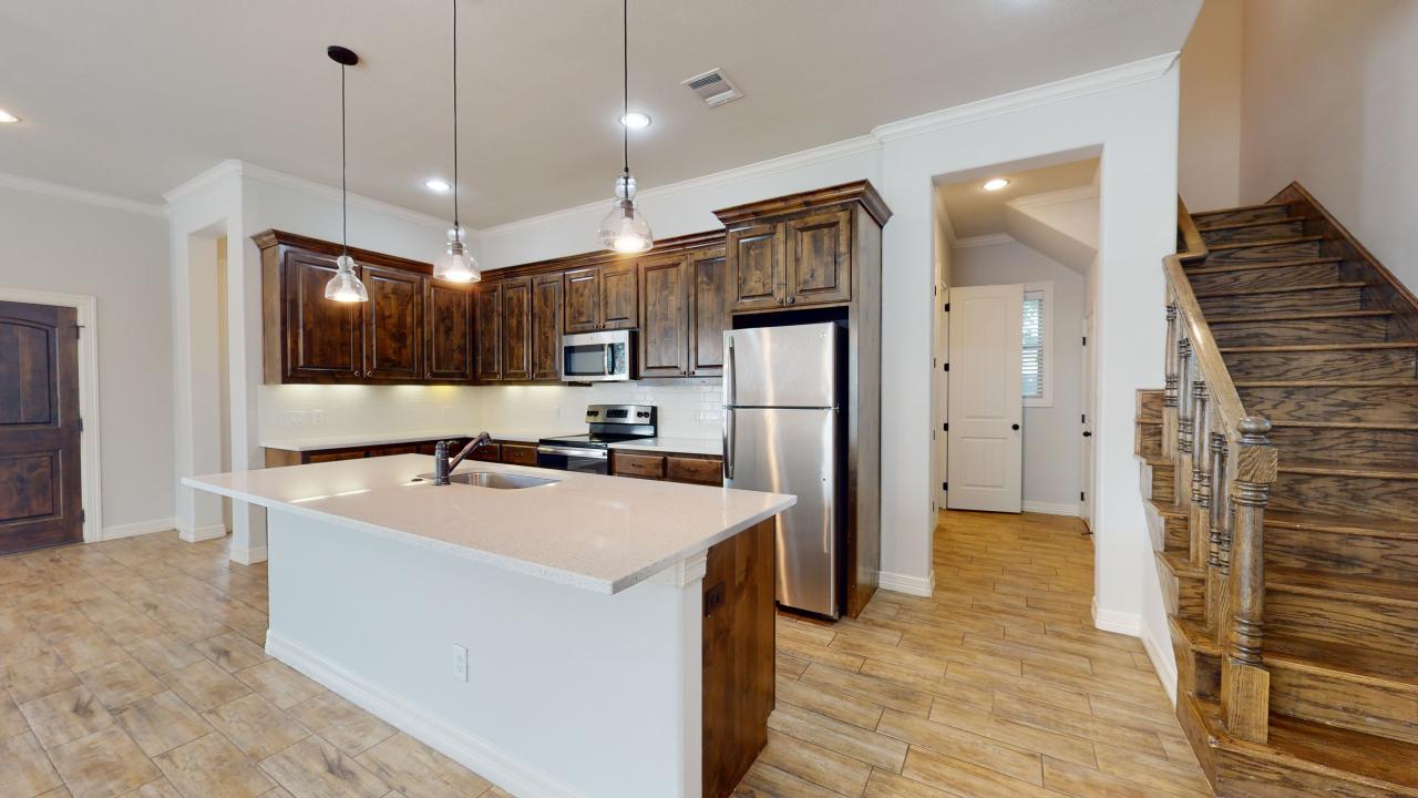 105 Luther St. property image