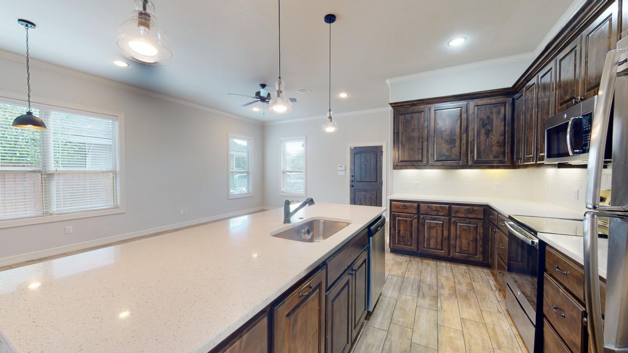 105 Luther St. property image