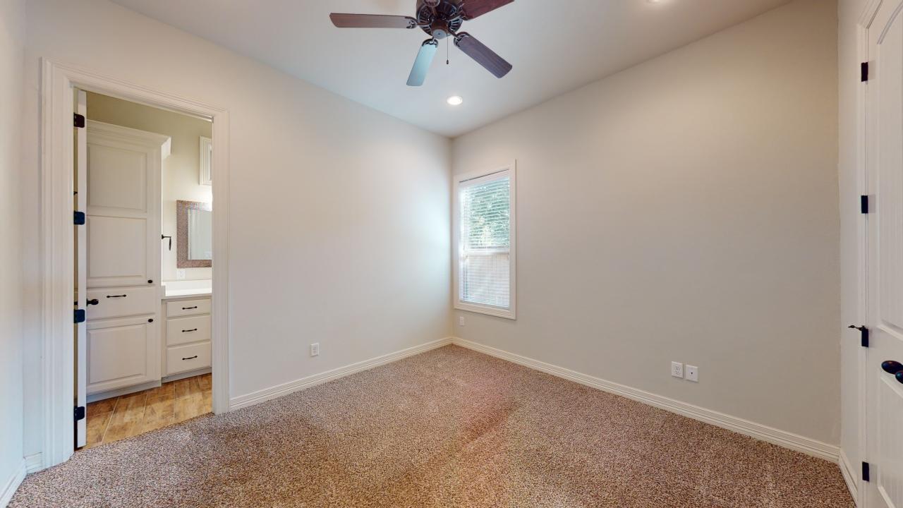 105 Luther St. property image