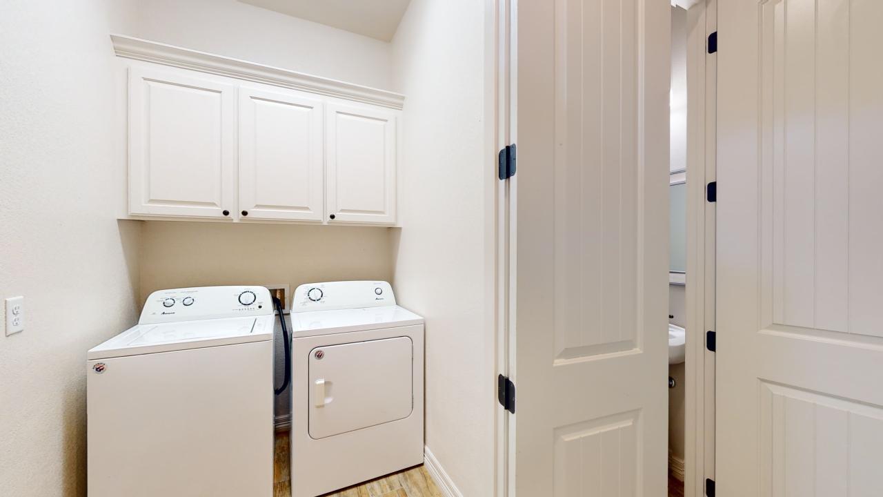 105 Luther St. property image