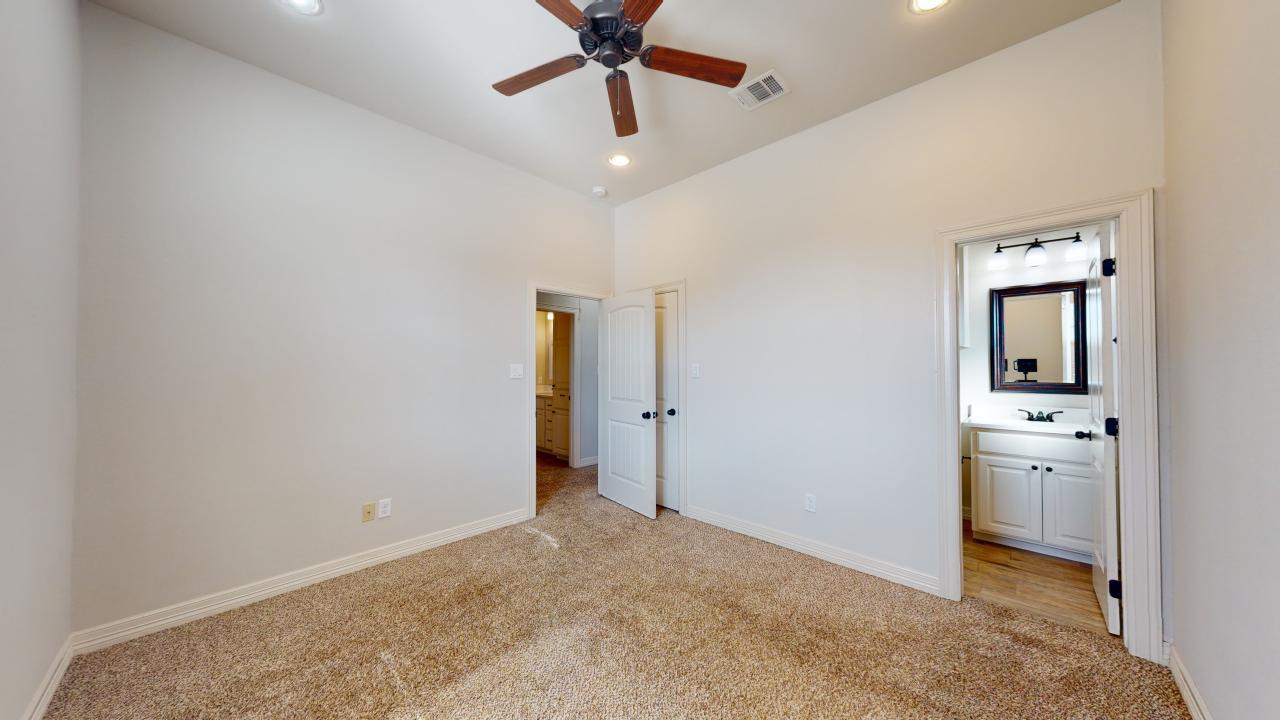 105 Luther St. property image