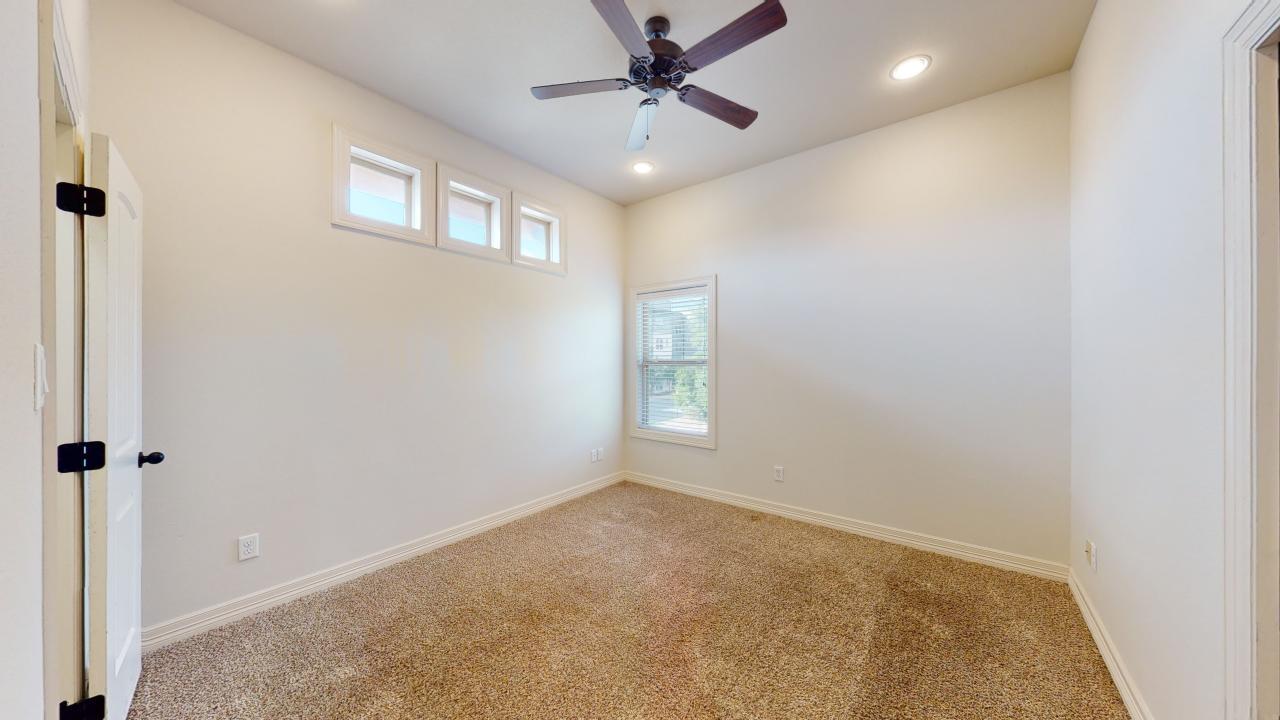 105 Luther St. property image