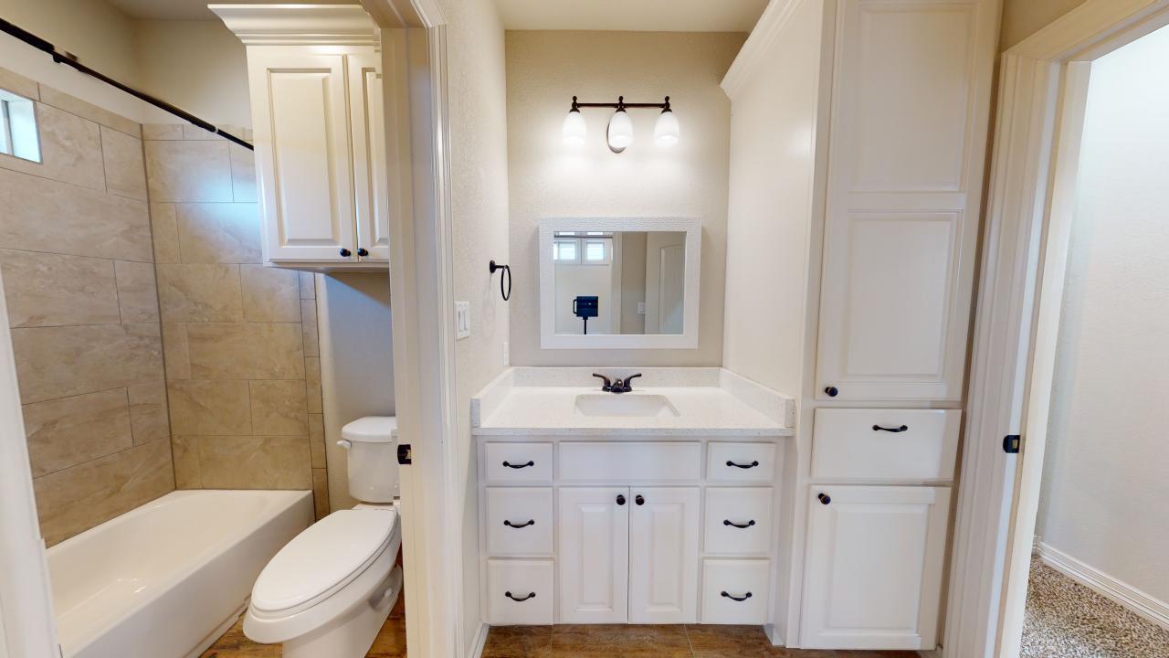 105 Luther St. property image