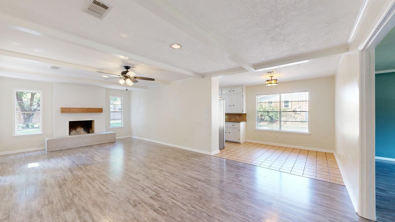 3800 Windridge property image